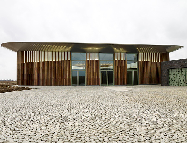 ARENA Pflastersteine Skulpturenhalle Neuss