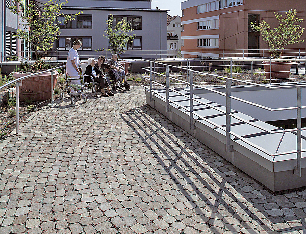 ARENA Pflastersteine Dachterrasse Josephinenstift Sigmaringen