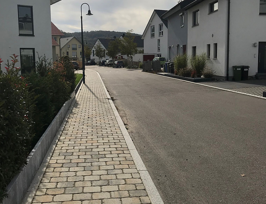 TEGULA Pflastersteine verlegt im Wohngebiet Moorblick in Weingarten