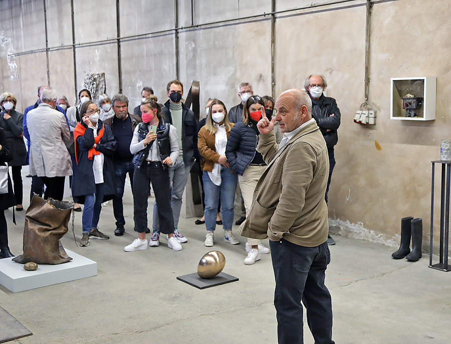 Reiner Schlecker bei der Vernissage