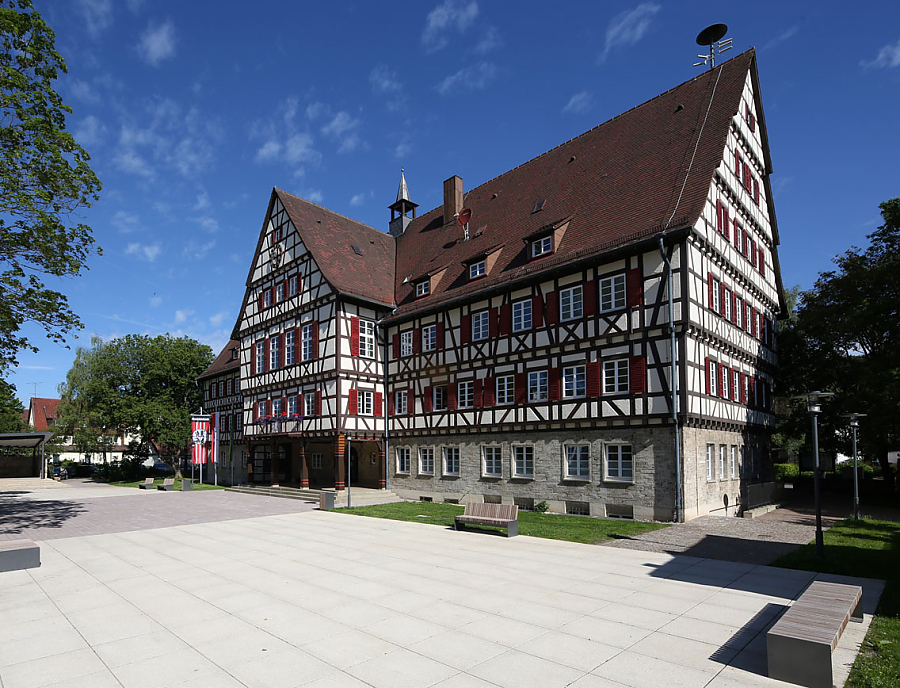 ARCADO Cura Pflastersteine am Rathausplatz Münsingen