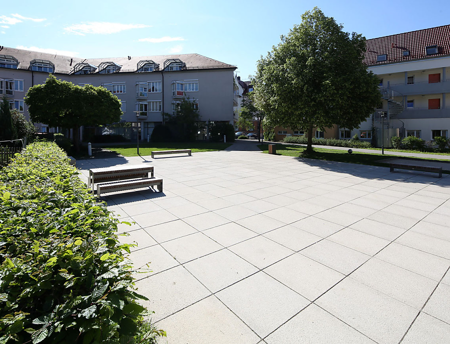ARCADO Cura Pflastersteine Rathausplatz
