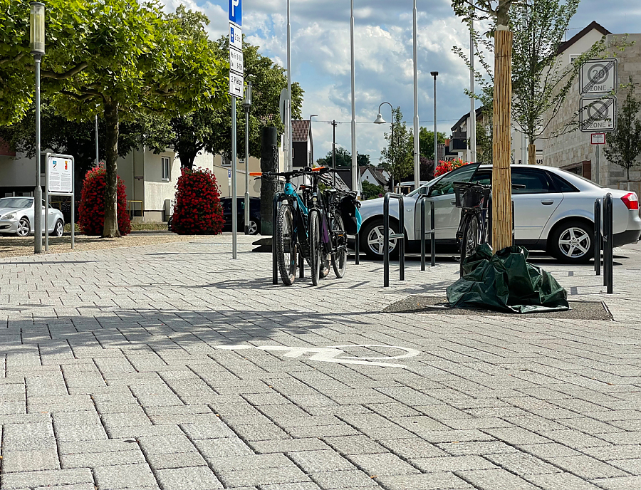 Platz- und Straßengestaltung mit LA PERLA Pflastersteinen.