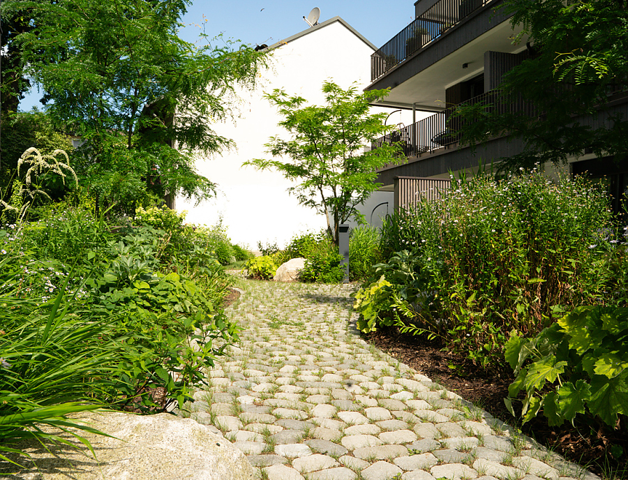 ARENA Vegetationsfugenstein Nr. 18 Grau-Schattiert