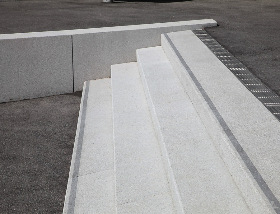 ARCADO Stufen bei der Stadthalle Balingen