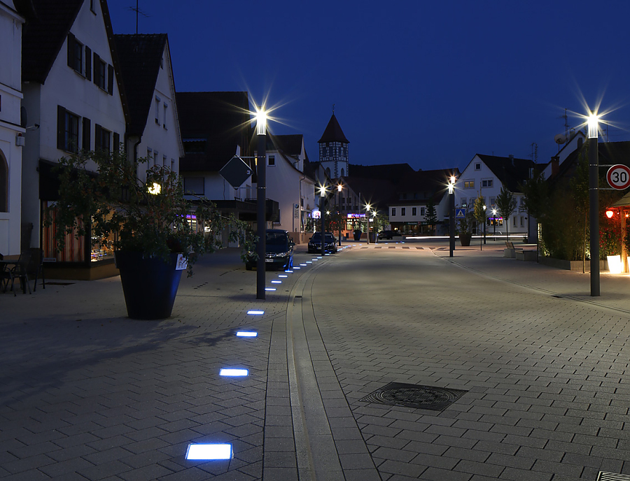 Wege- und Platzgestaltung mit FOCUS LED-Pflasterleuchten