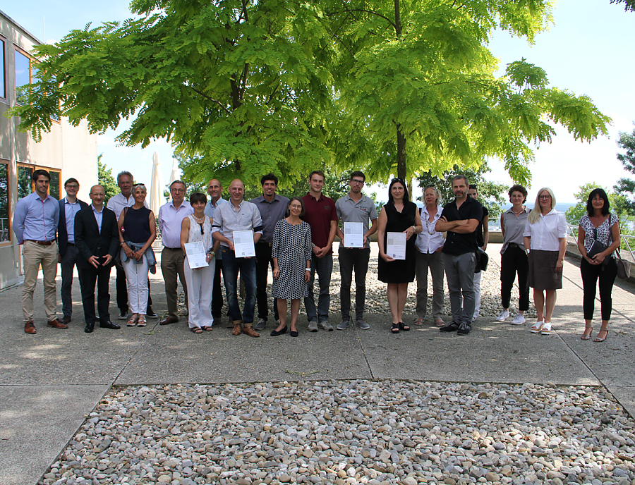 Gruppenbild der Preisträger des ARENA-Wettbewerbs