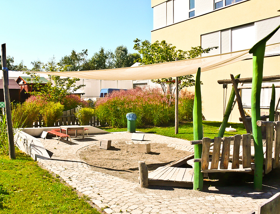 Anwendung von ARENA Pflastersteinen beim Kindergarten Konstanz