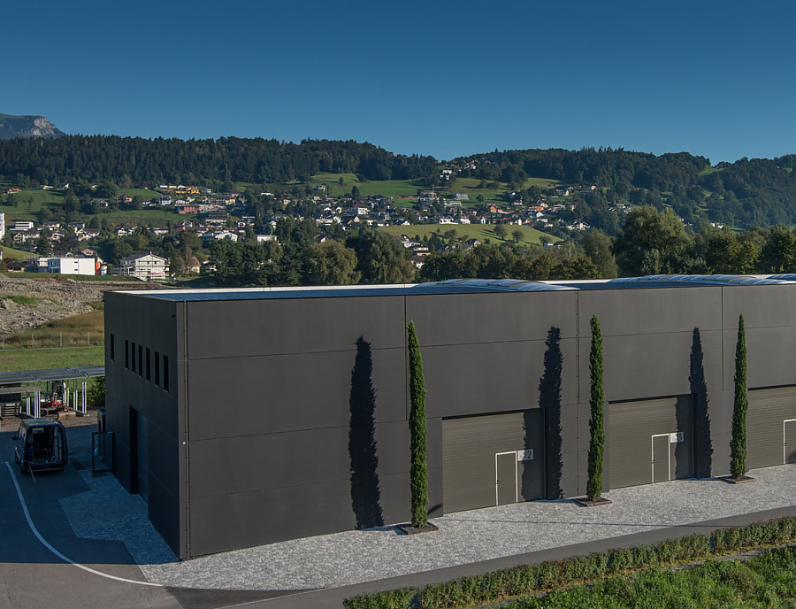 Anwendung von ARENA Pflastersteinen bei der AMATI AG Mauren