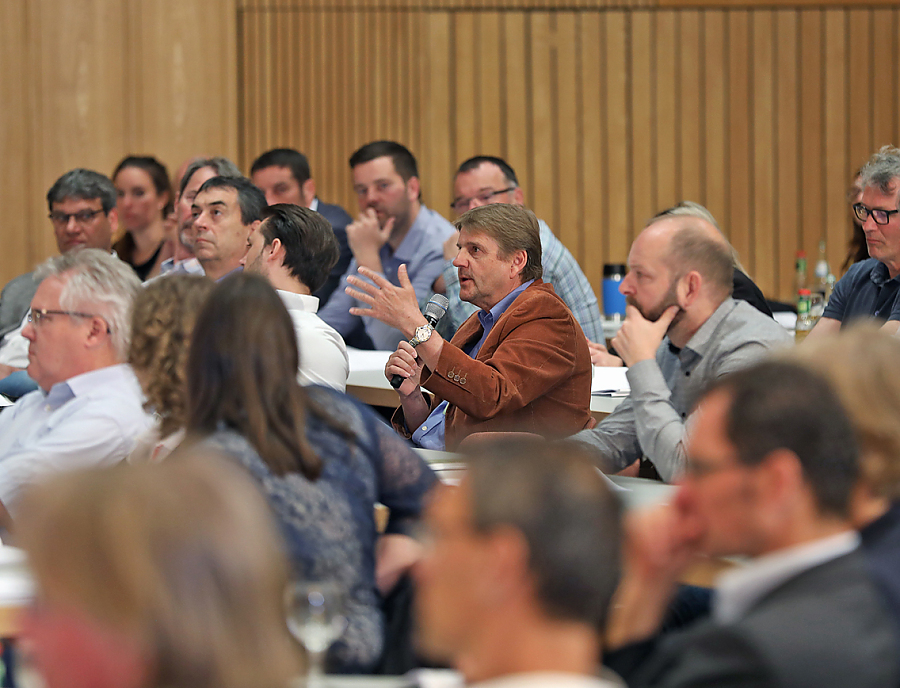 Besucher beim 15. SteinForum