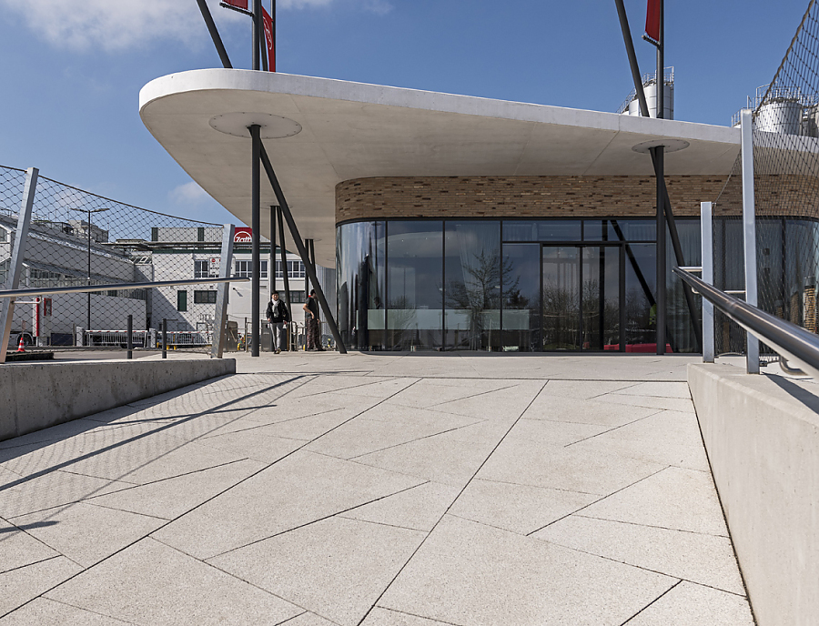 PODIUM ARCHITEKTUR Polygonalplatten Zott Mertingen Anwendung PODIUM ARCHITEKTUR Polygonalplatten Mertingen