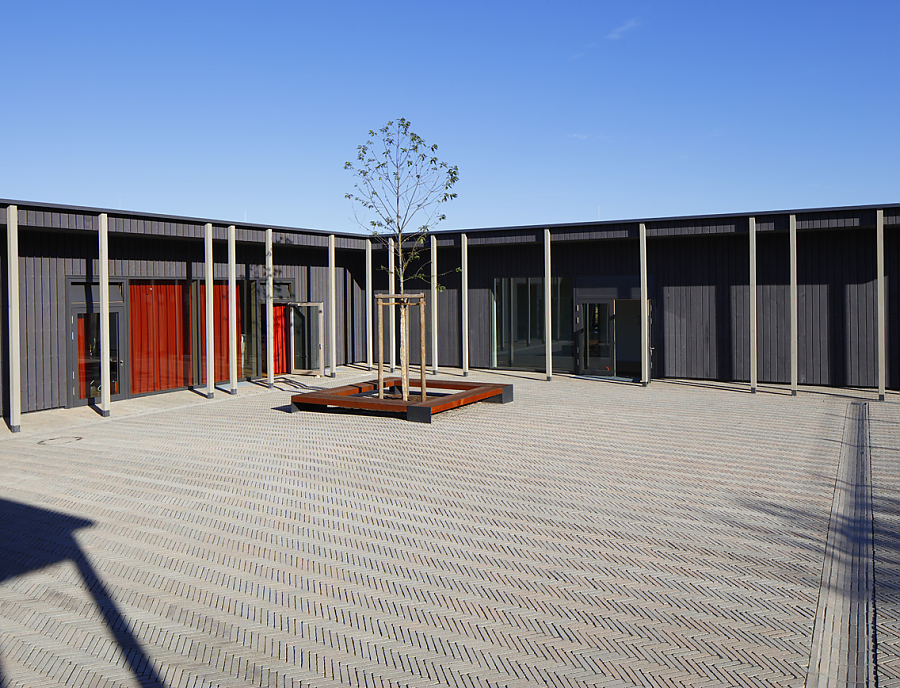 Pflasterstein MAURINO Riemchenstein Schulhofgestaltung mit Pflasterstein MAURINO Riemchenstein in der Farbe Greige-Schattiert