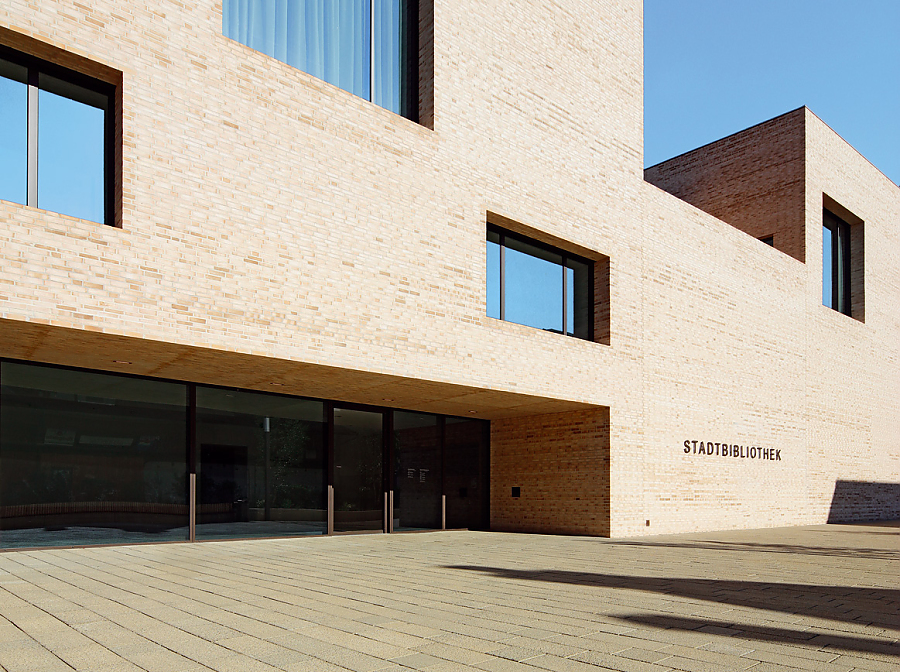 Verlegte Fläche von TESCADO CURA bei der Stadtbibliothek Heidenheim