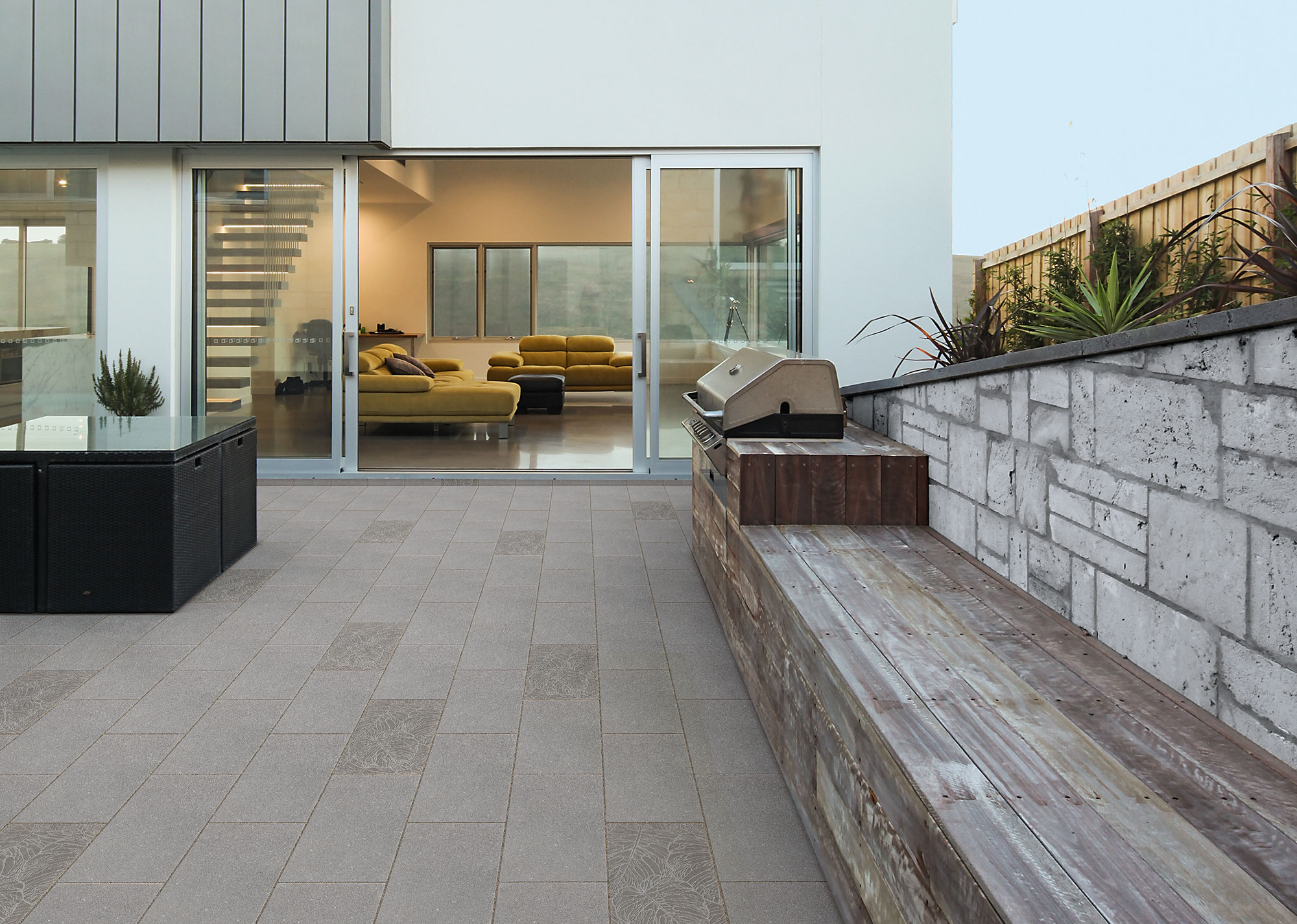 Anwendungsbeispiel BIOFILA Terrassenplatte