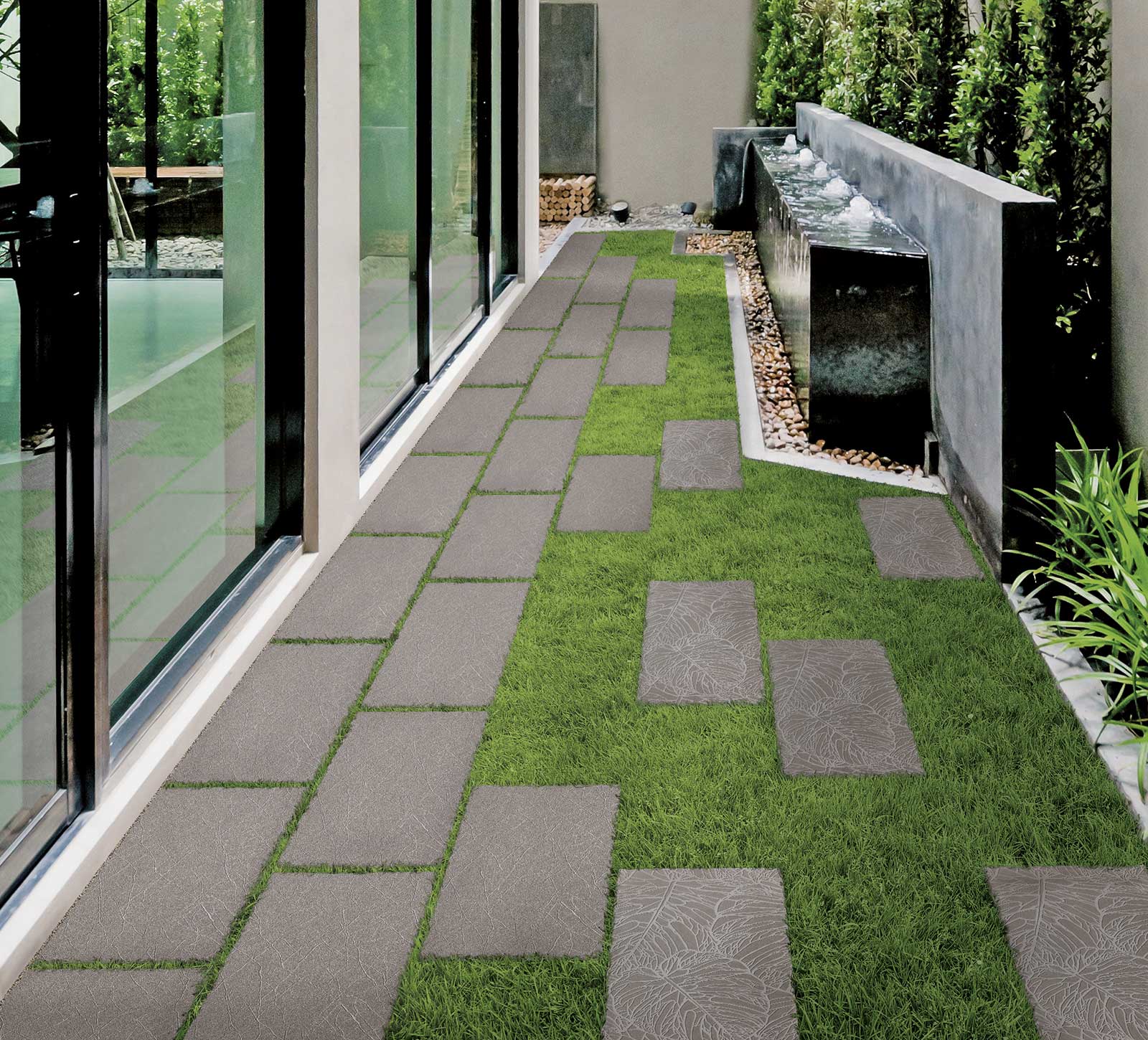 Terrassenplatte Biofila in einem Innenhof