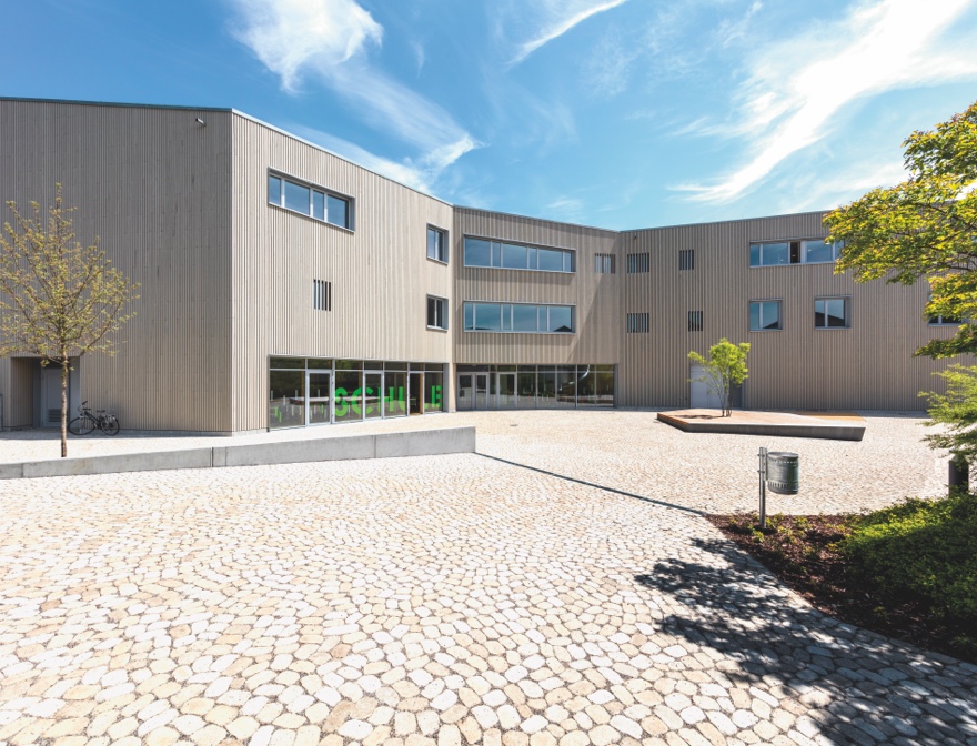 ARENA Pflastersteine auf dem Schulhof des Haus des Kindes in Laupheim.